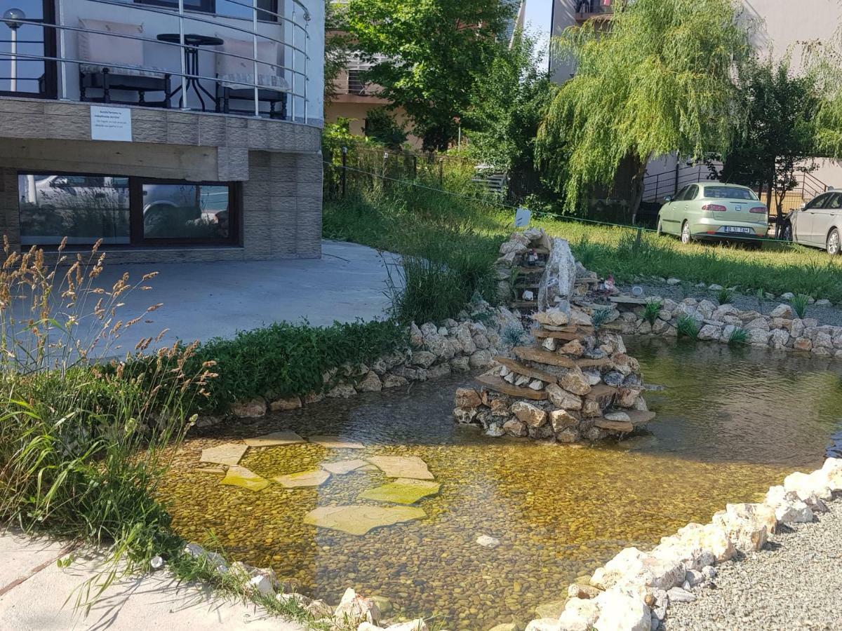 Hotel S&K Dotro Costinesti Esterno foto